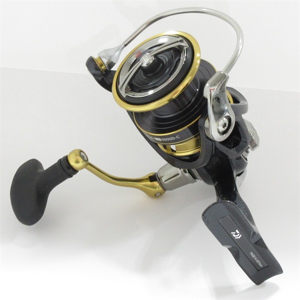 １８レガリスＬＴ ３０００Ｄー Ｃ